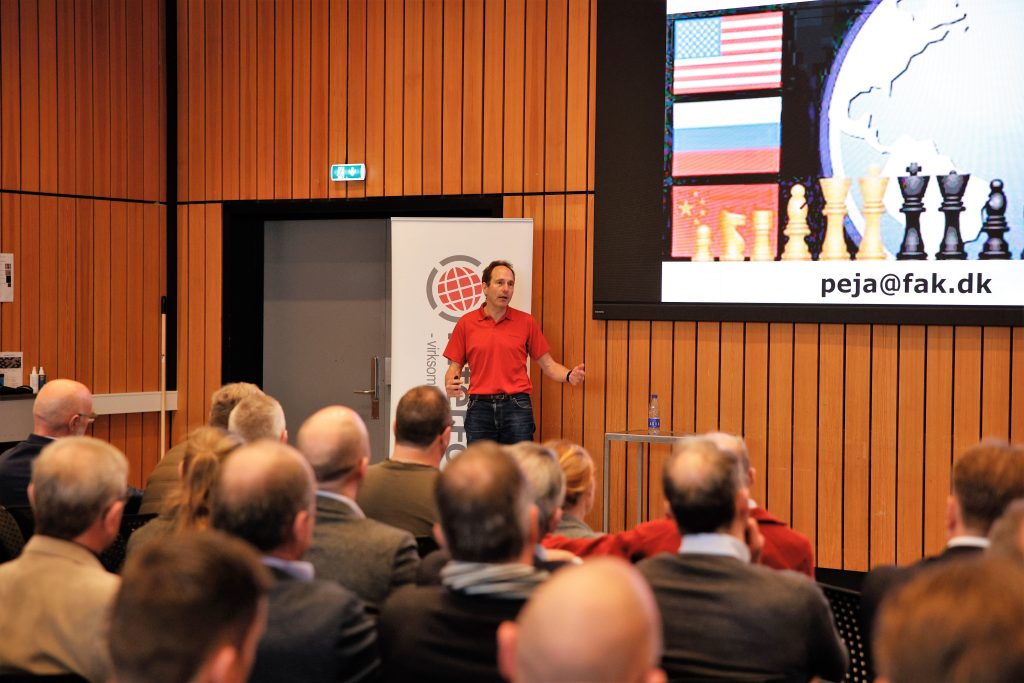 Sikkerhedspolitisk seminar på Gardehusarkasernen